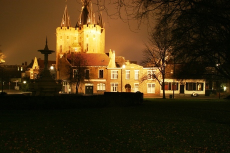 zwolle bij nacht