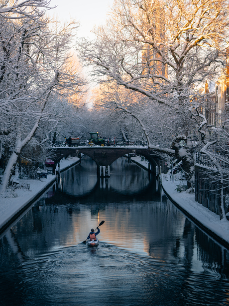 Kajakken door de sneeuw in Utrecht