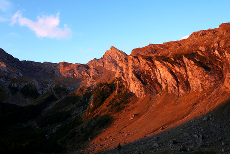 Zonsopgang in de bergen