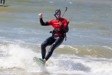 Kitesurfen op zee