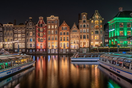 Dansende grachtenpandjes