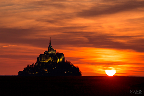 Zonsondergang bij Mont Saint-Michel