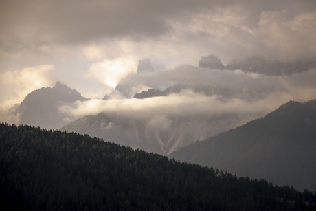 Ochtendzon in de Dolomieten