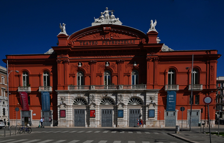 Teatro Petrozzelli