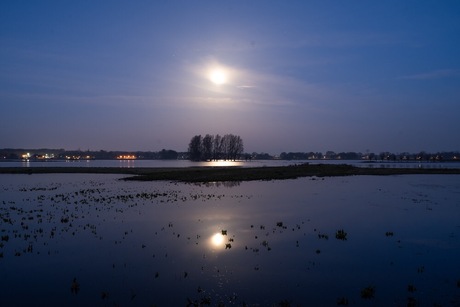 Noordma bij maanlicht