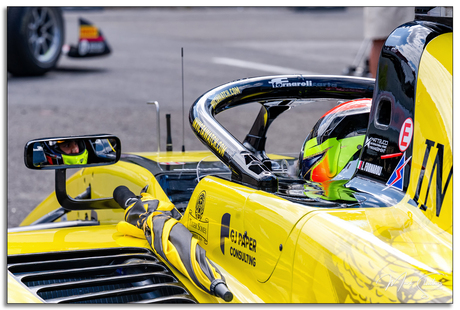 Invicta Racing - Hungaroring 2025 - Werkzaamheden in de Paddock F2