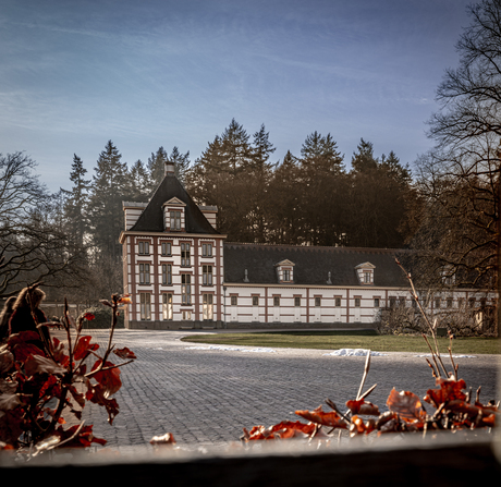 paarden stal     LOO