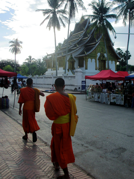 Laos, walking monks