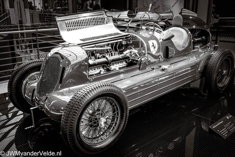 Alfa Romeo 16c Bi Motore