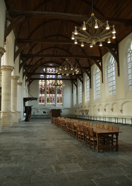 interieur Oude Kerk Delft