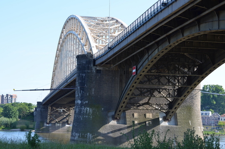 Oude Waalbrug