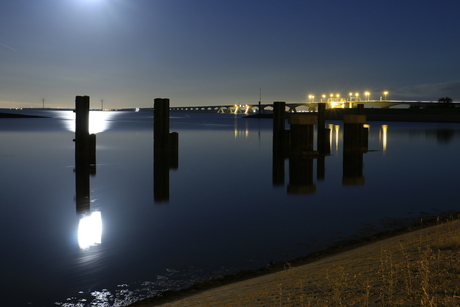 Nacht foto zeelandbrug