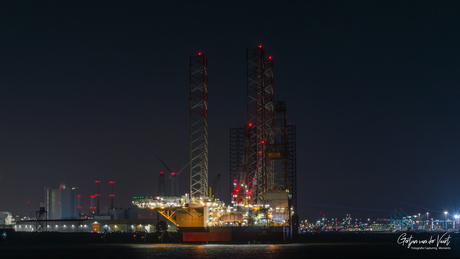 "𝑵𝒐𝒃𝒍𝒆 𝑹𝒆𝒂𝒄𝒉𝒆𝒓"