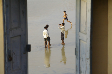 Beach, Kovalum, India.jpg