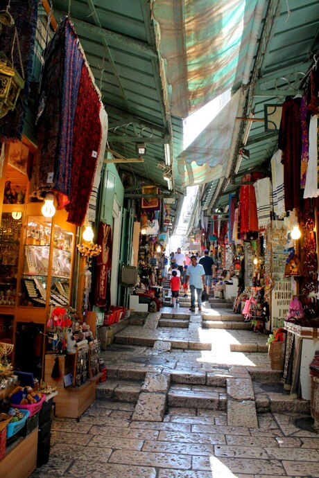 Jerusalems Narrow Streets