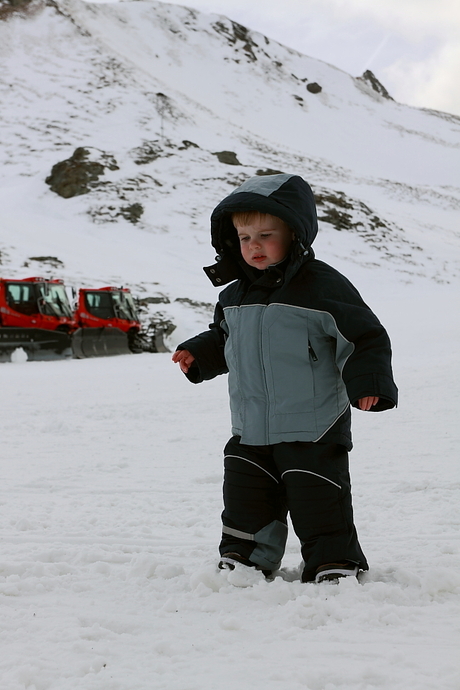 Lukas op wintersport