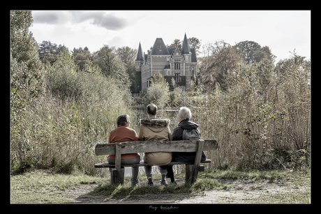 3 people on a bench