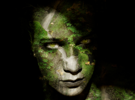 S u r r e a l - De bewerking voor school gemaakt.. de serie moest surrealisme worden... dit is er 1 van. de persoon op de foto ben ikzelf, ook zelf de foto gemaakt.. - foto door @Linda op 20-05-2008 - deze foto bevat: natuur, portret, zelfportret, waterval, bewerking, photoshop, surreal, 