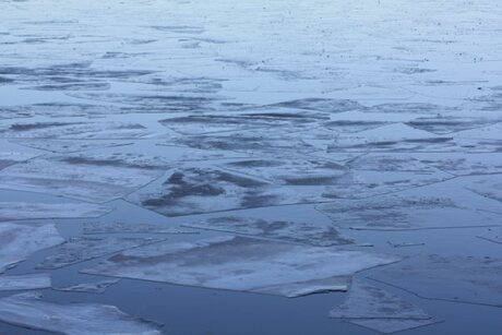 Stromend ijs
