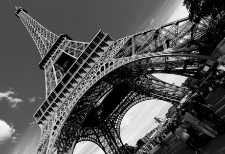 Eiffel tower in black and white.