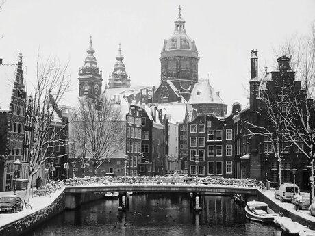 Oudezijdse kolk Amsterdam