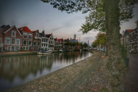 Dokkum in het water