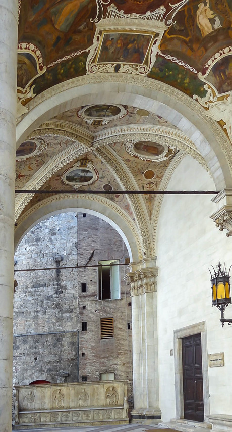 Loggia della Mercanzia in Seina