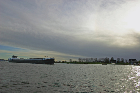 Scheepvaart op de Rijn