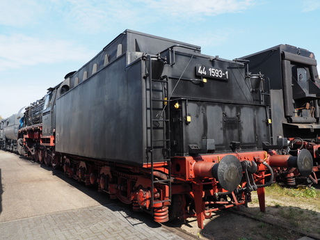 Locomotief 44 1593-1