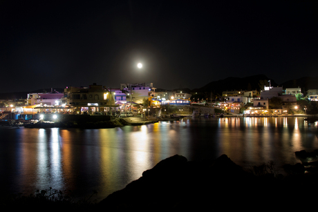 Sisi, Crete by Night