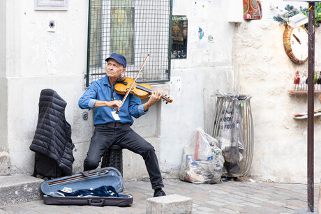 Violist @ Montmartre