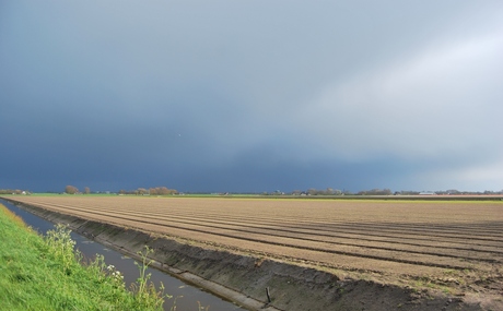 na regen komt de zon