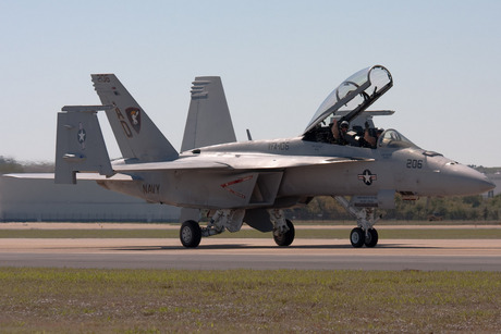 F18 wing tip