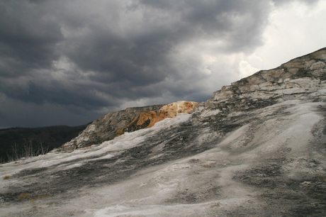 Yellowstone 4