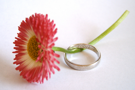 Om door een ringetje te halen