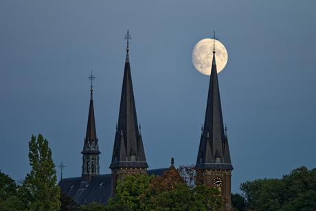 bijna volle maan
