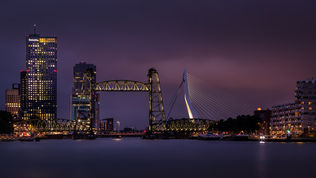 Rotterdam in de nacht