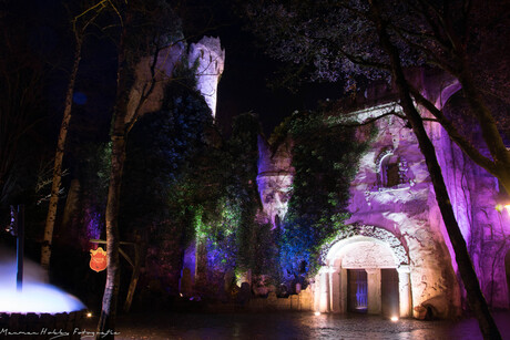 Efteling spookslot bij nacht