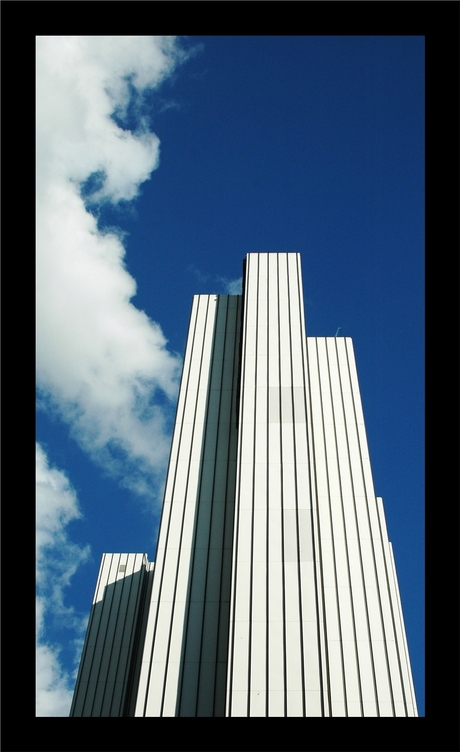 Sculptuur of gebouw ...