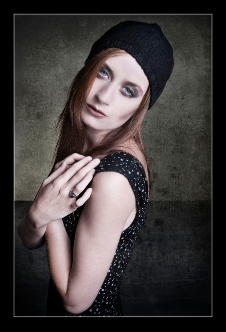 fragile - - - foto door lounge_63 op 23-03-2010
