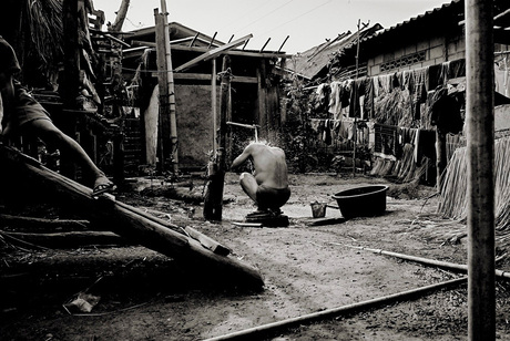 Bathing man-Noord Thailand