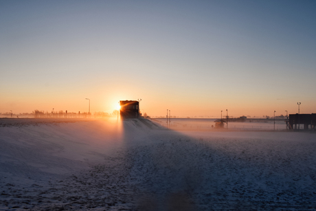 Winterse zonsopkomst Reevediep