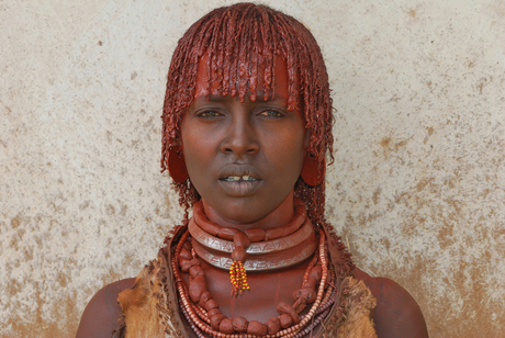 Ethiopische ogen, jonge Hamar vrouw