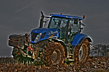 New holland T 7030