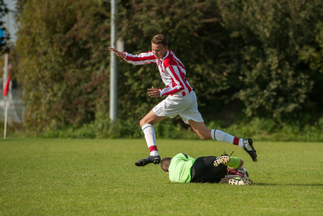 Zat 13-09-14 Den Hoorn B2 --- Vitesse Delft B1