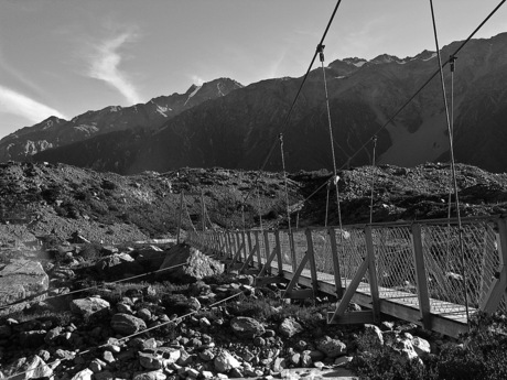 Swingbridge - BW