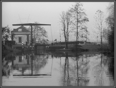 Oud sluiswachtershuisje