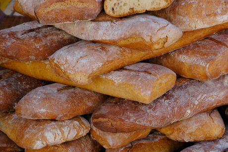 Brood, markt Saillans, Frankrijk