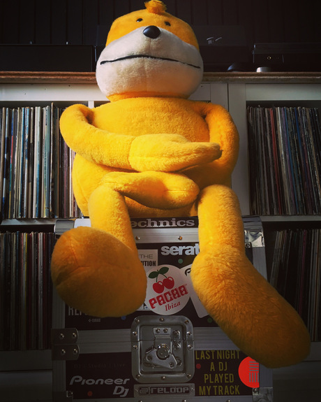 MR. Oizo loves vinyl!