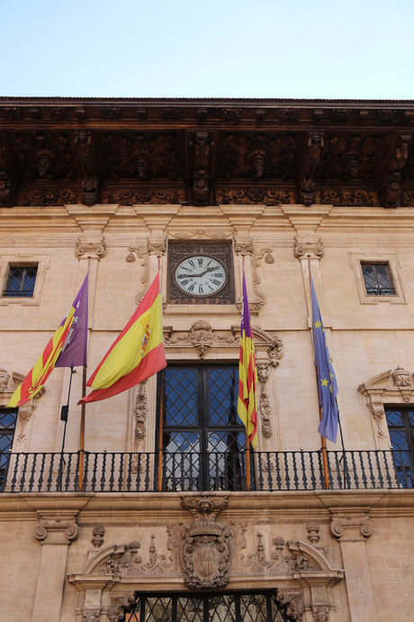 Stadhuis Palma de Mallorca, Baleraren.